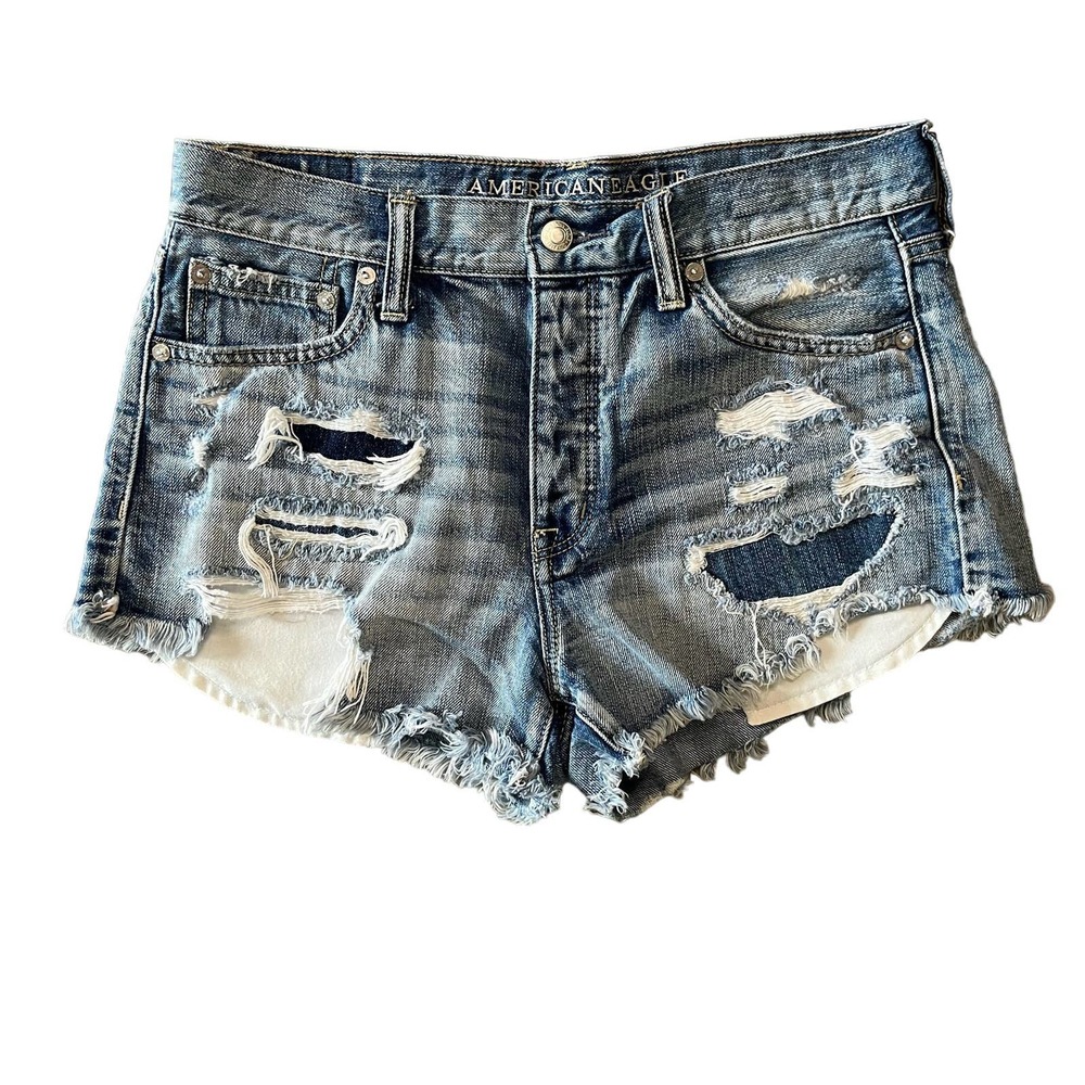 American Eagle Vintage Hi-Rise Festival Distressed Denim Button Up Shorts Size 8